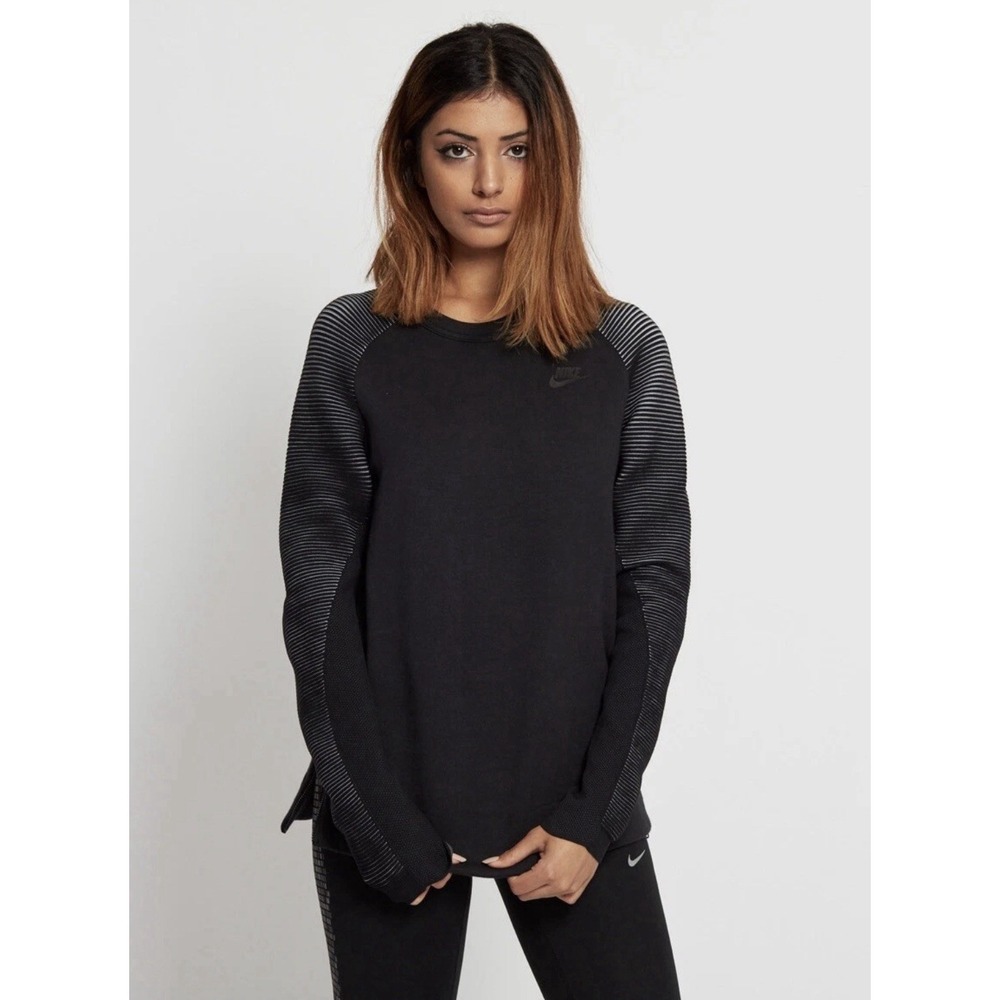 Nike Sportswear Tech Fleece Women's Crew Black XL Side Zipper Ribbed Sleeves‎
